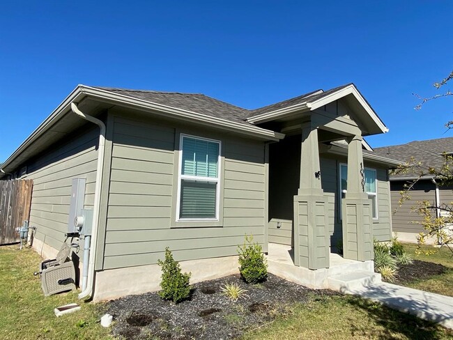 Building Photo - 10301 Mager Ln