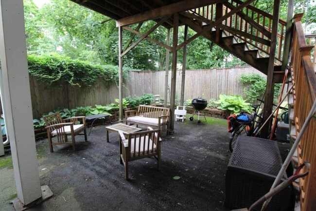 Building Photo - 1.0 bedroom in Somerville Massachusetts 02143