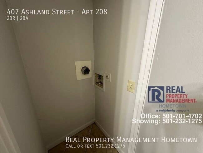 Building Photo - 407 Ashland St