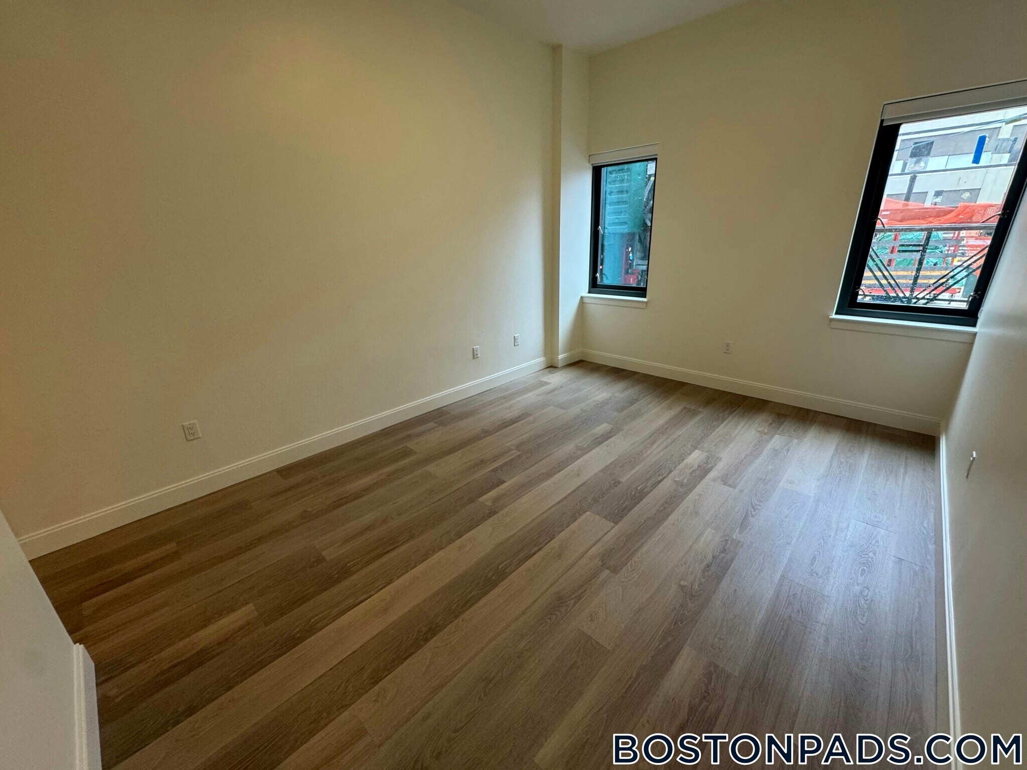 Building Photo - 1079 Commonwealth Ave