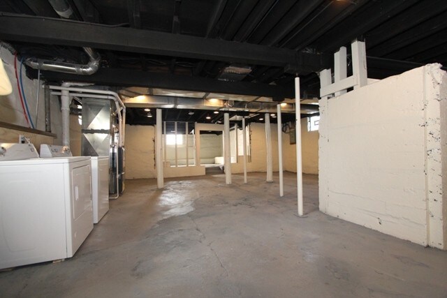 Building Photo - 1054 Sibley St NW