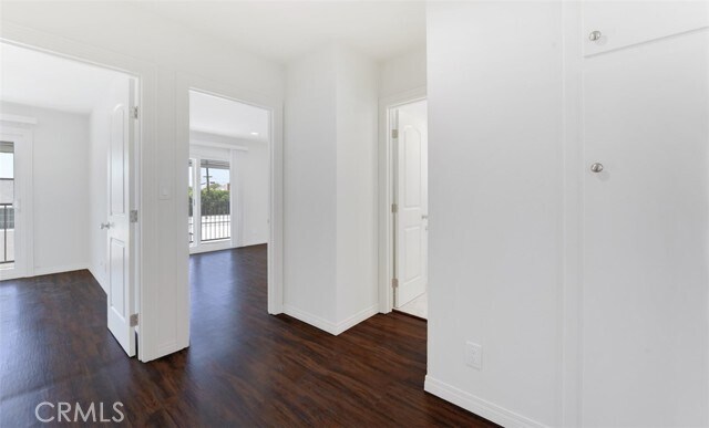 Building Photo - 18645 Oriente Dr