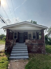 Building Photo - 5619 Park Ln