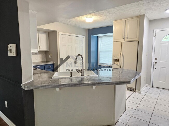 Building Photo - 8184 McGuire Dr