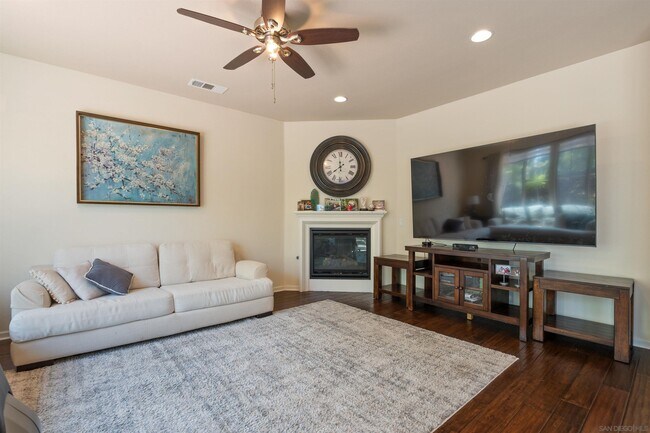 Building Photo - 7098 Sitio Corazon