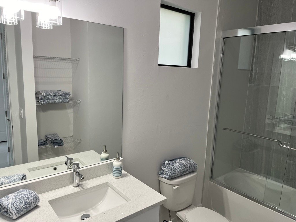 Building Photo - 4320 30th Ave SE