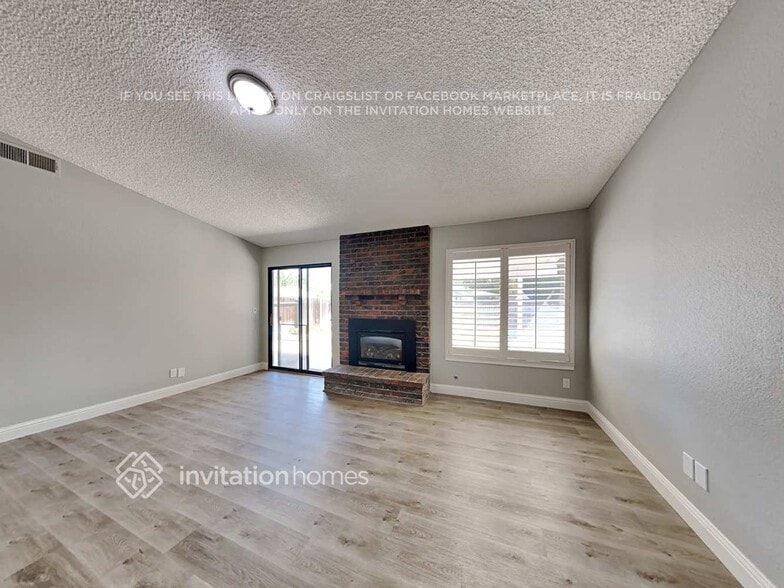 Building Photo - 84 Trent Dr