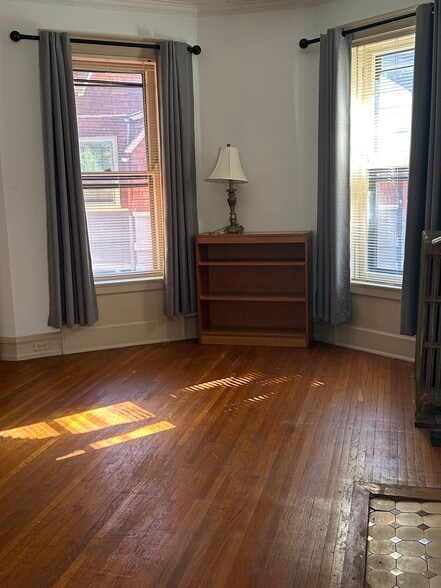 Building Photo - 505 E Seneca St