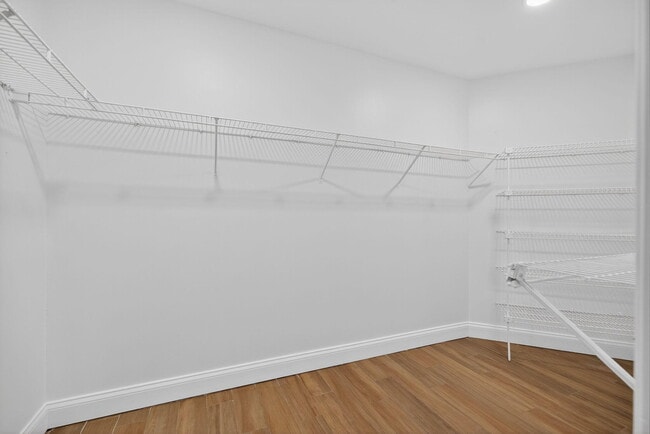 Building Photo - 2606 Monaco Terrace