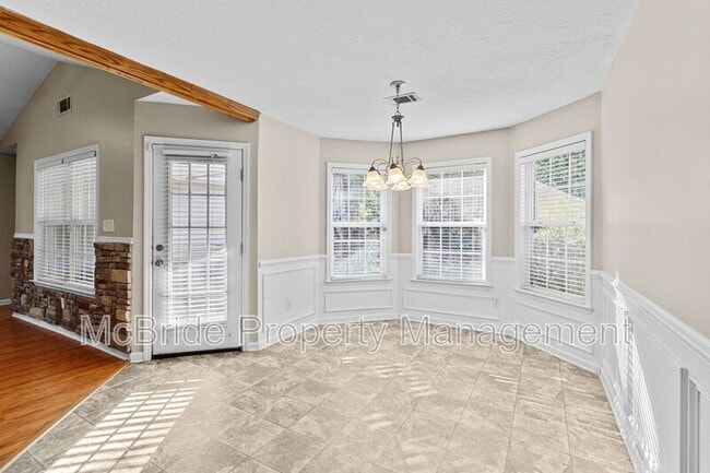 Building Photo - 284 High Meadows Cir