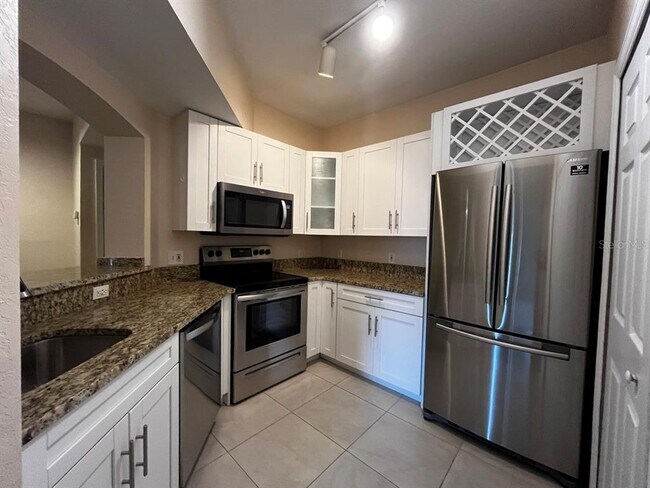 Building Photo - 14905 Arbor Springs Cir