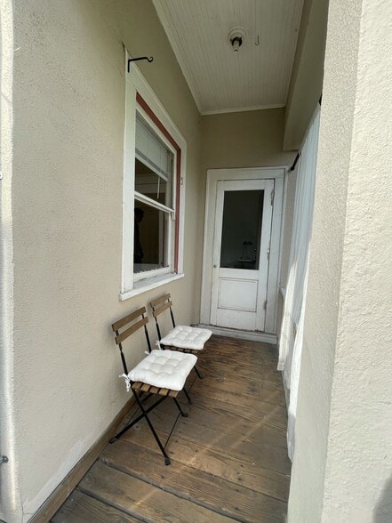 Building Photo - 99 S 14th St