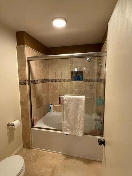 Building Photo - 4141 Via Marisol