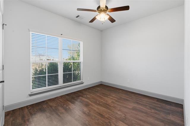 Building Photo - 1005 G W Jackson Ave