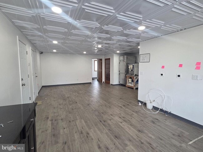 Building Photo - 101 N Broadway