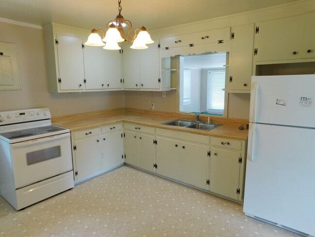 Building Photo - Single Family Residence in Havelock