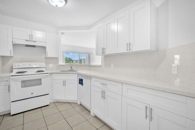 Building Photo - SINGER USA LLC