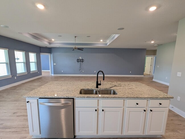 Building Photo - 2379 Cloudberry Dr