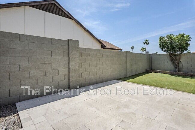 Building Photo - 3778 E Acoma Dr