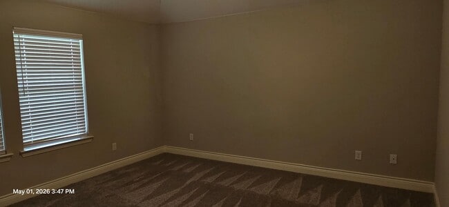 Building Photo - Elegant home in Stonewood Estates