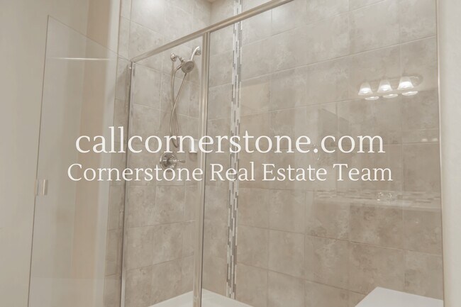 Building Photo - 7406 Willow Pines Pl