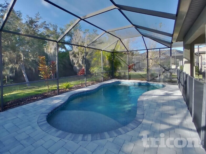 Building Photo - 824 129th St NE