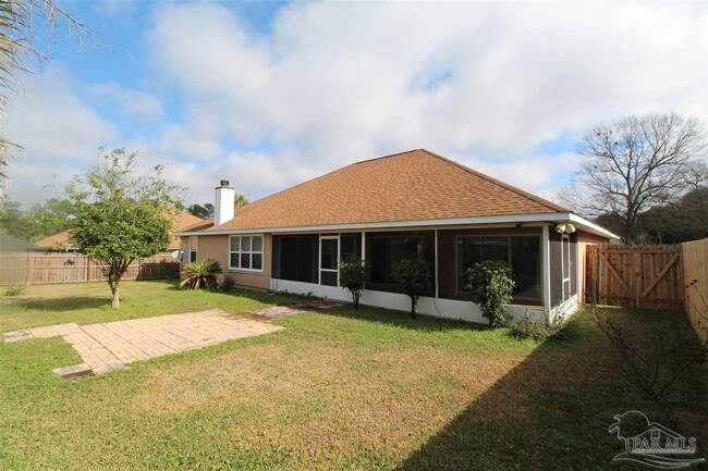 Building Photo - 2042 Hamilton Crossing Dr