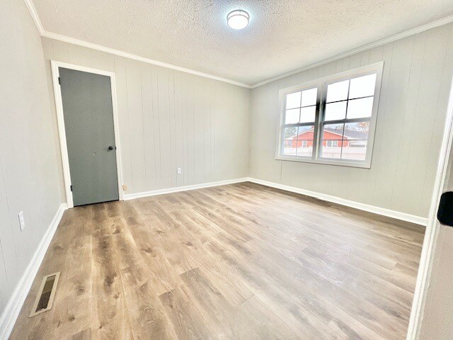 Building Photo - 123 Legette St