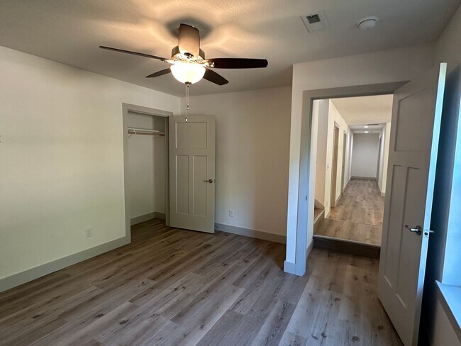 Building Photo - Now LEASING in Summit Pass! Available May 18, 2026!