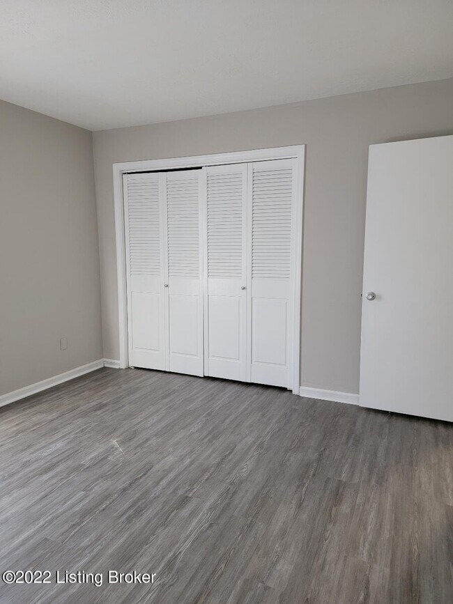 Building Photo - 2707 Riedling Dr