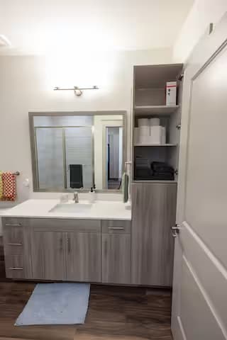 Building Photo - 3801 Vitruvian Way