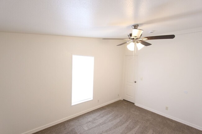Building Photo - ** LEASE PENDING Parkside 3-Bedroom Home in Railroad Springs | Updated Interior | 2-Car Garage
