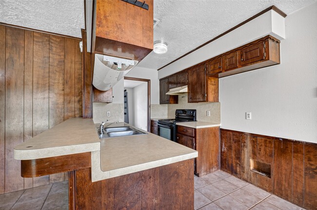 Building Photo - 3602 Cedarcrest Dr