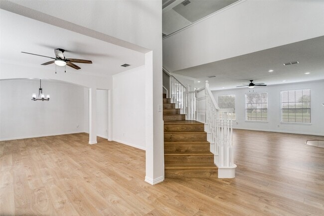 Building Photo - 2625 Royal Birkdale Dr