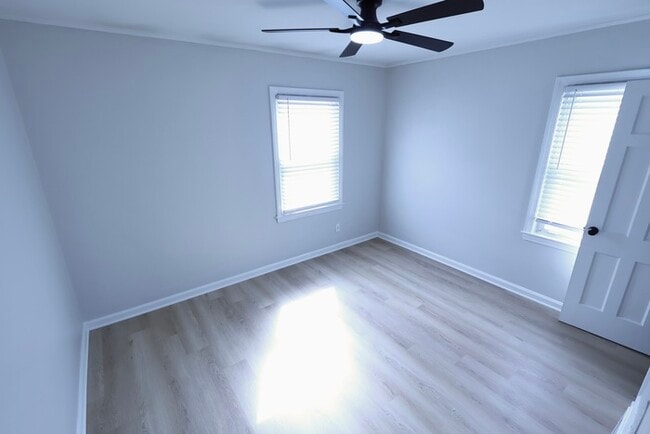 Building Photo - 787 Austin Ave