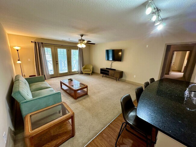 Building Photo - 1624 Muscovy Wy