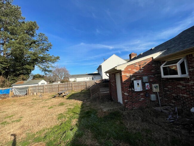 Building Photo - Lovely Single Family Ranch Home in Edgefield