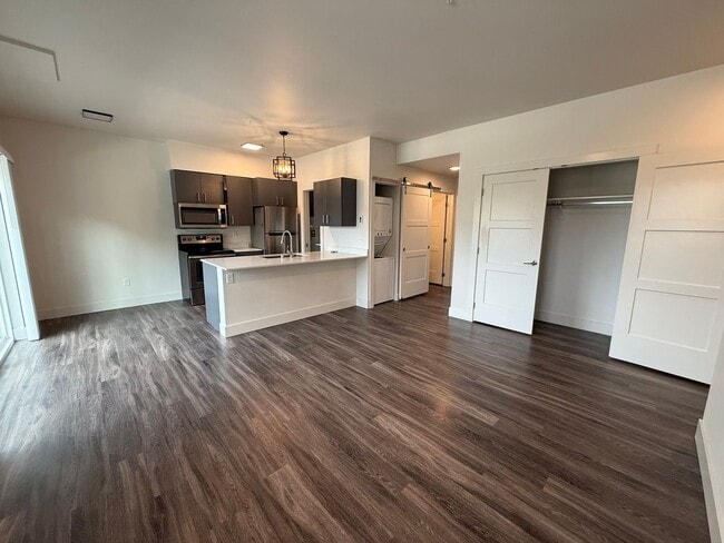 Interior Photo - Thirty First Place Apartments