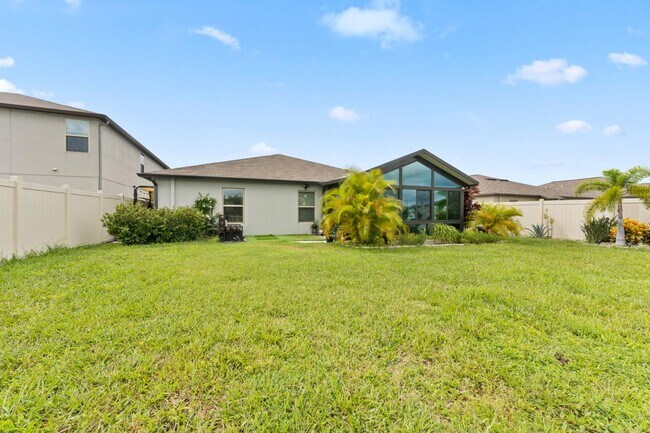 Building Photo - 7314 King Crk Dr