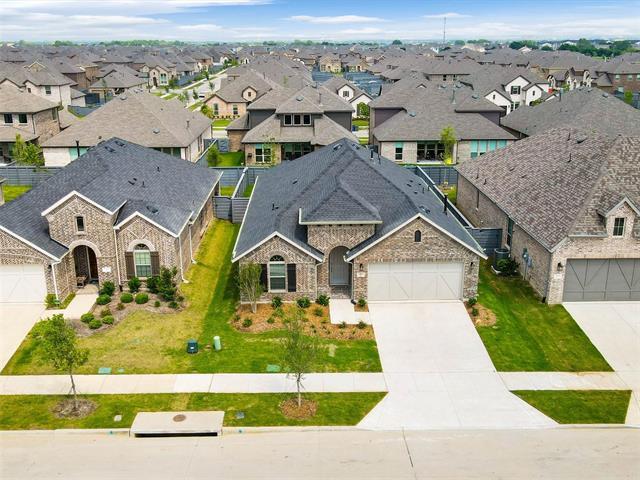 Building Photo - 7001 Mapleshade Way