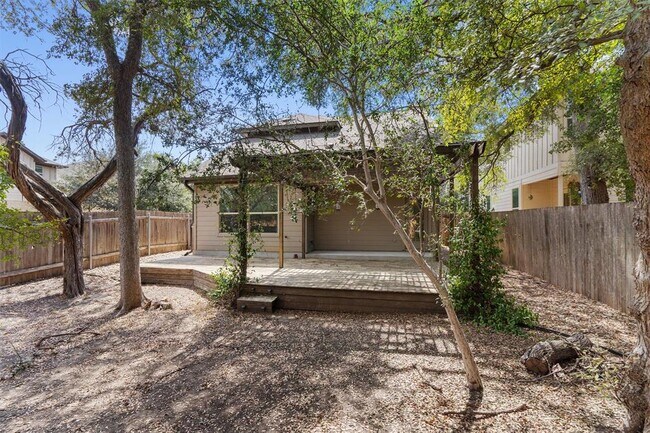 Building Photo - 7709 Menchaca Rd