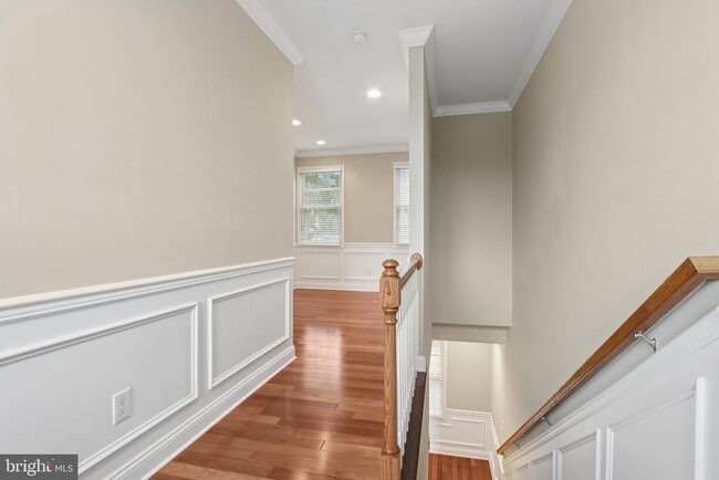 Building Photo - 2423 Grays Ferry Ave
