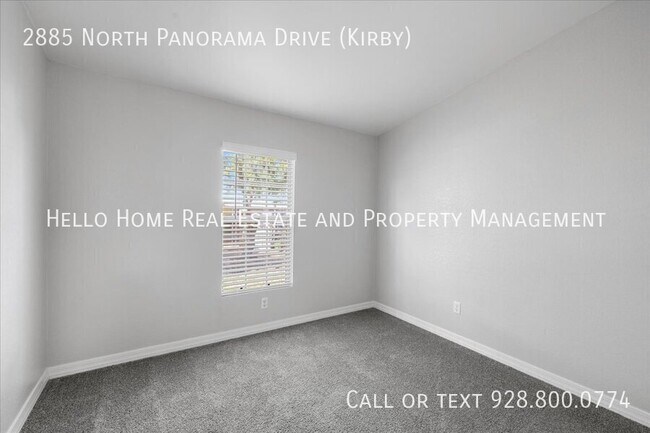 Building Photo - 2885 N Panorama Dr