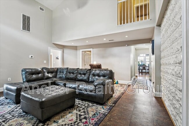 Building Photo - 1839 Edgewood Ave