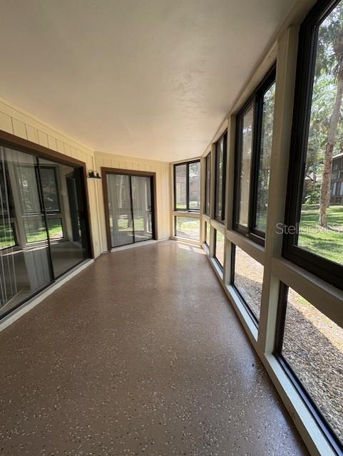 Building Photo - 11 Mid Pines Cir