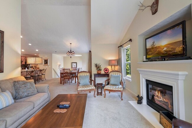 Building Photo - 1930 Copper Ranch Ln