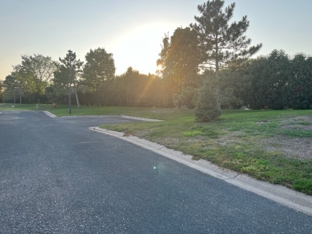 Building Photo - 1234 Crystal Pl E