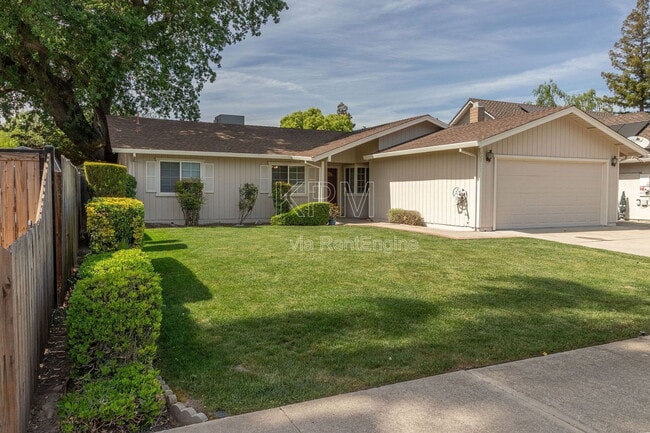 Building Photo - 9717 Treetop Dr