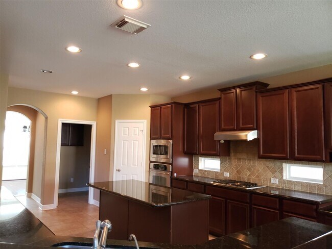 Building Photo - 3607 Cat Springs Ln