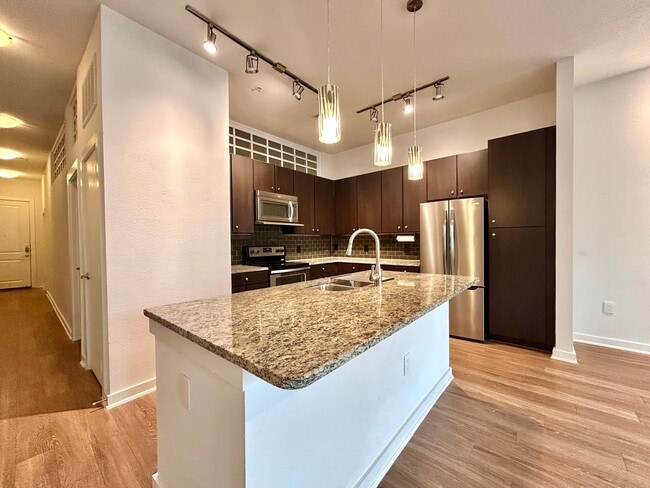 Building Photo - 1900 Barton Springs Rd